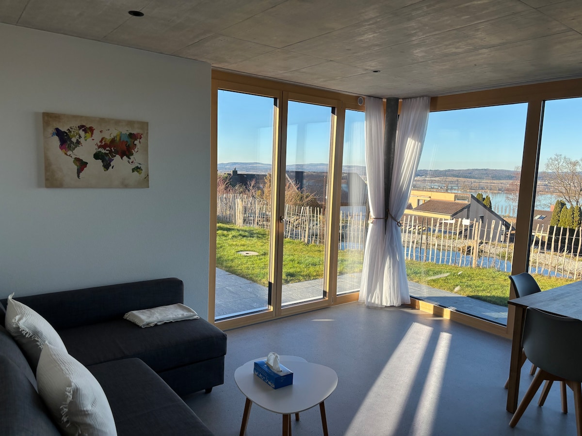 2-room apartment with lake view