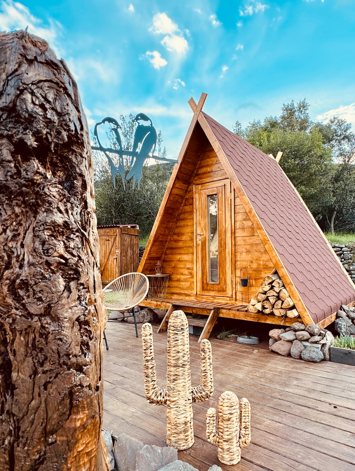 equi-lodge with spa at lac du Salagou