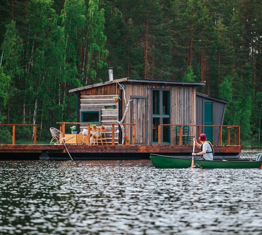 Floating accommodation and sauna in Lake Saimaa – Houseboats for Rent in Mikkeli, Finland – Airbnb