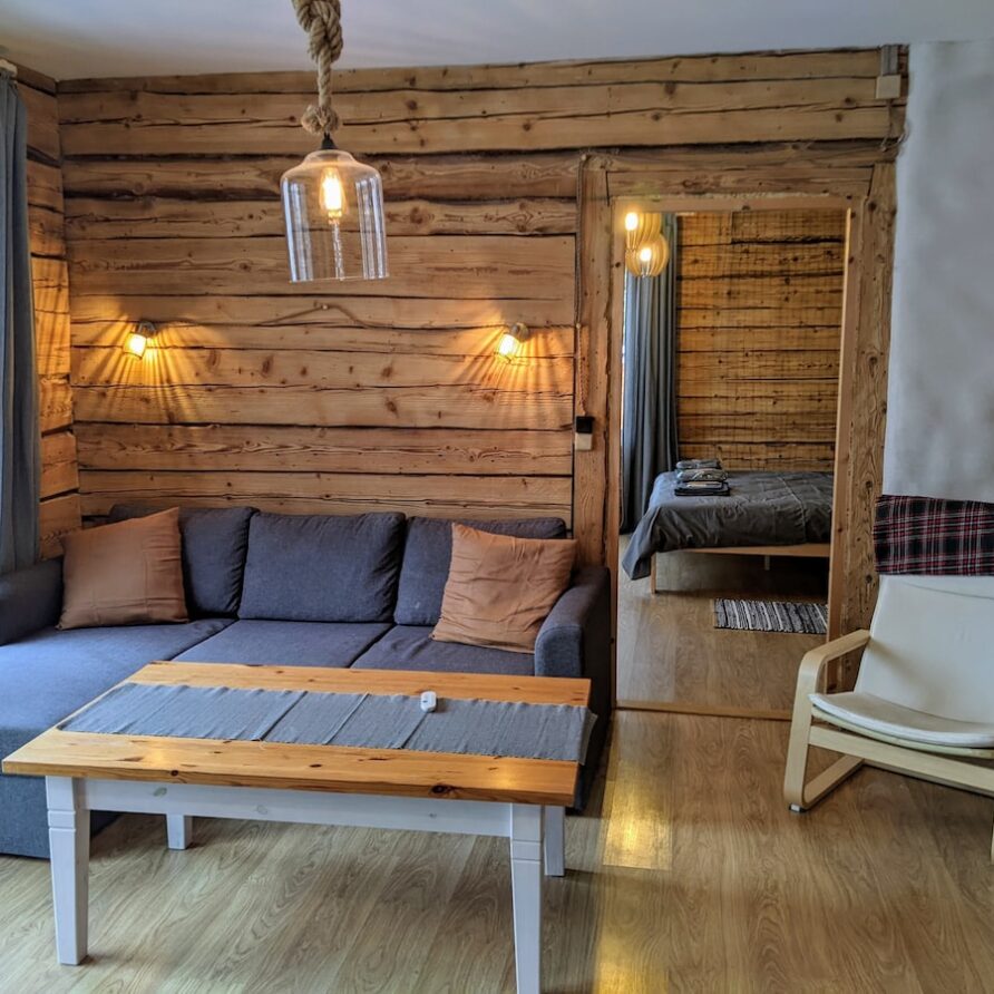 House with hot tub by the river – August Farm – Houses for Rent in Väike-Kamari, Jõgeva maakond, Estonia – Airbnb