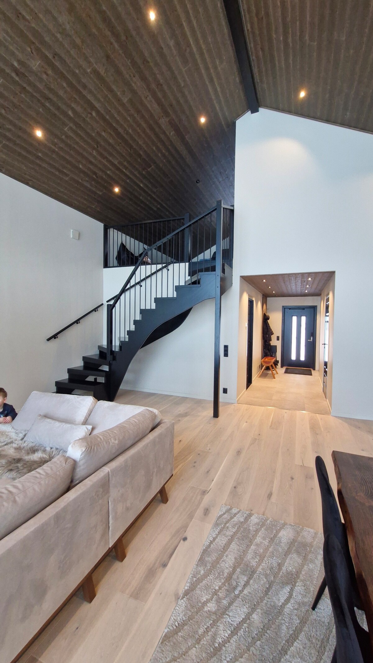 Lake property with private beach, magical views & sauna
