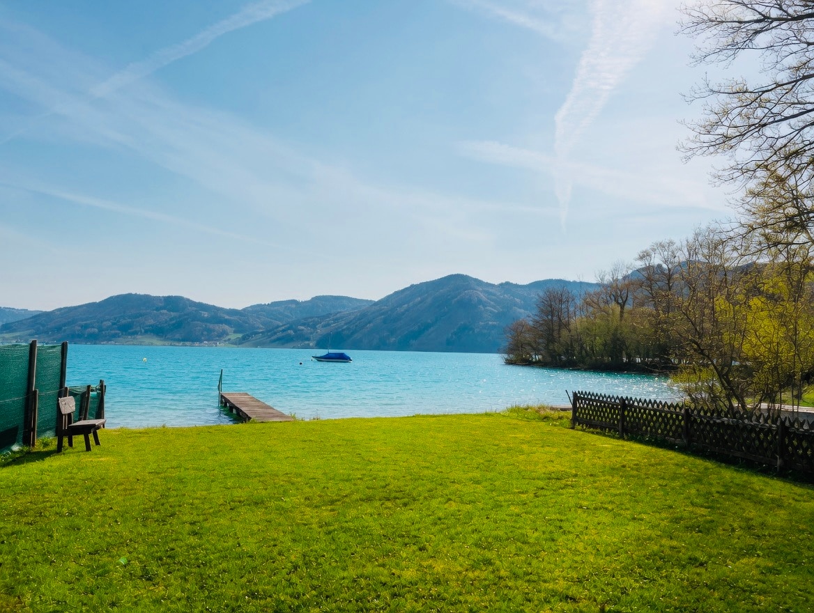 Villa Cataleya · Attersee · Privater Badeplatz •8 – Houses for Rent in Dexelbach, Oberösterreich, Austria – Airbnb